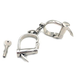 horseshoe adjustable cuffs